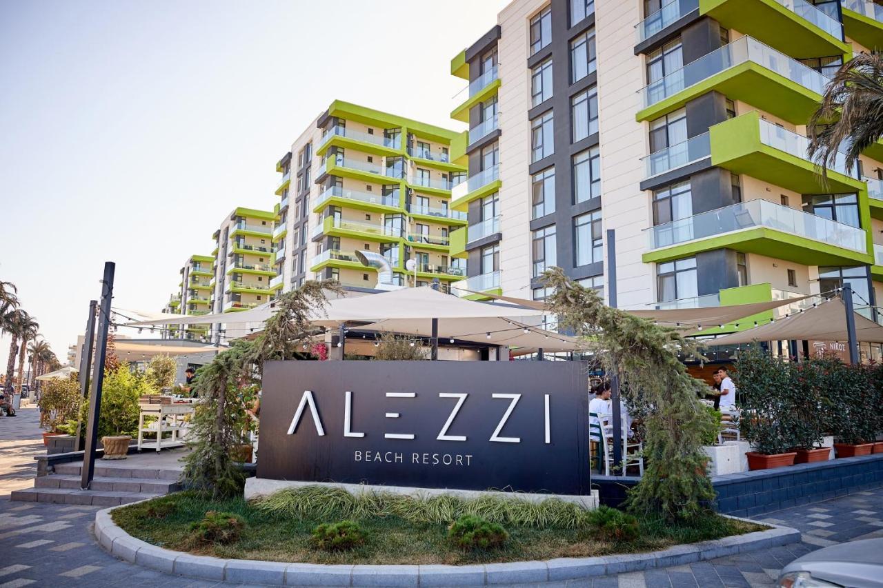 Moonstar Apartment - Spa N Pools Beach Resort Mamaia Exterior photo