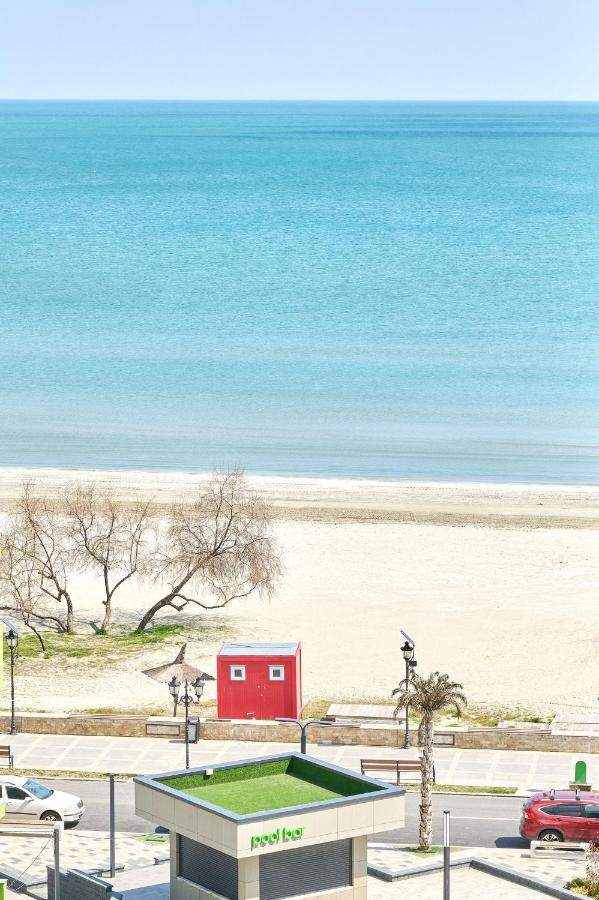 Moonstar Apartment - Spa N Pools Beach Resort Mamaia Exterior photo